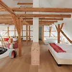 فندق Kavaliershaus Schloss Bluecher Am Finckenersee Fincken
