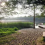 فندق Kavaliershaus Schloss Bluecher Am Finckenersee Fincken