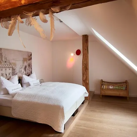 Kavaliershaus Schloss Bluecher Am Finckenersee 3*