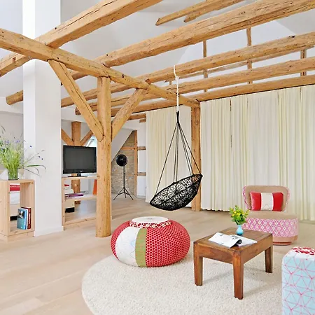 호텔 Kavaliershaus Schloss Bluecher Am Finckenersee Fincken