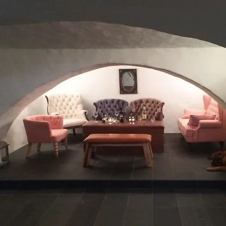 Kavaliershaus Schloss Bluecher Am Finckenersee