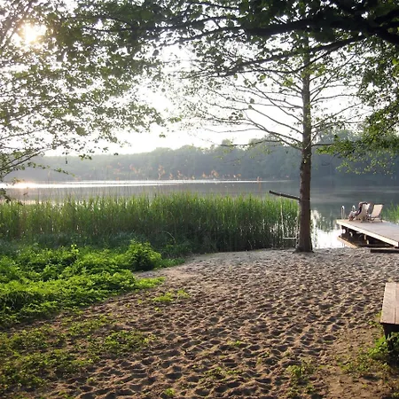 호텔 Kavaliershaus Schloss Bluecher Am Finckenersee Fincken