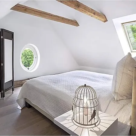 Kavaliershaus Schloss Bluecher Am Finckenersee 3* Fincken