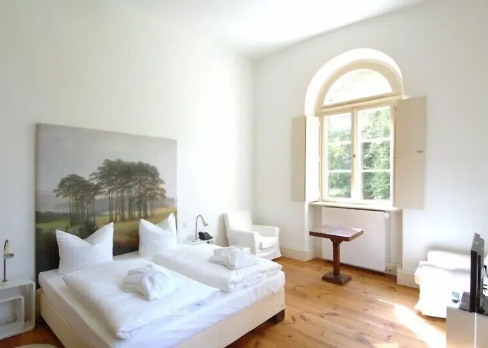 Kavaliershaus Schloss Bluecher Am Finckenersee